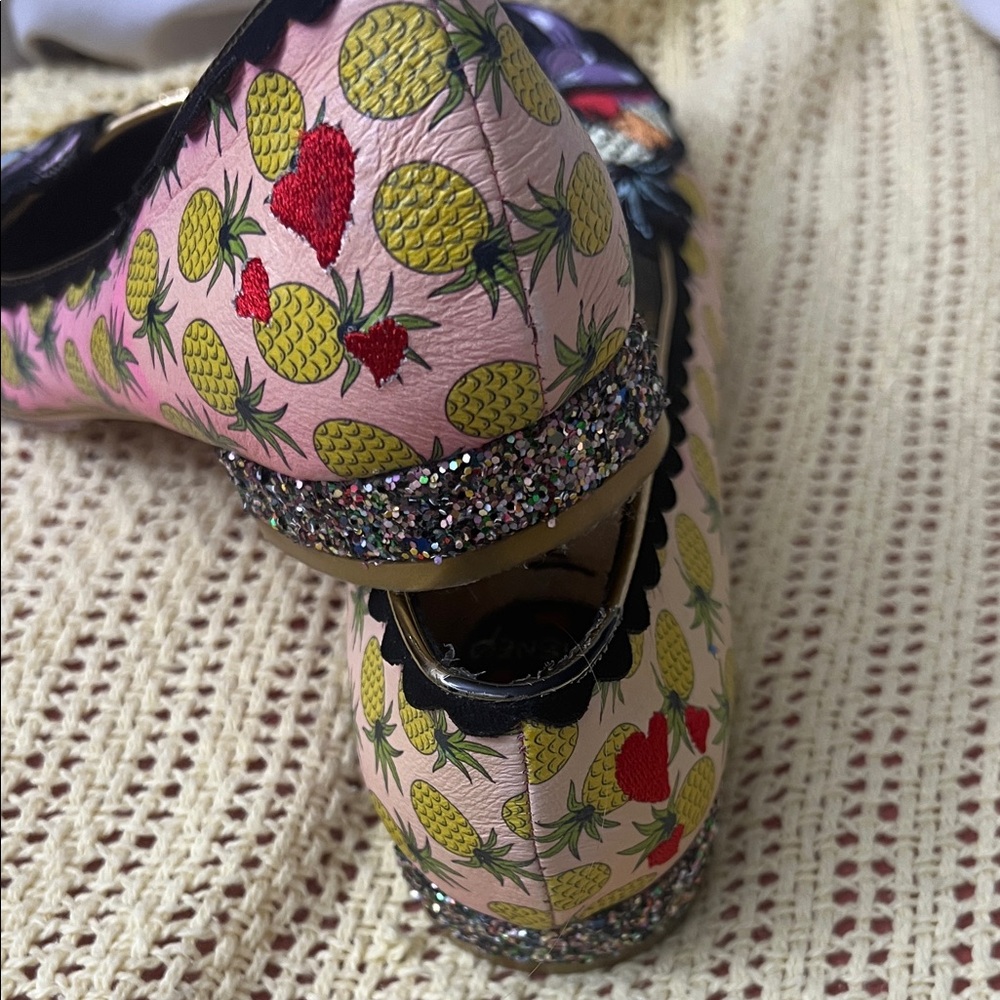 Disney Women's Minnie and Daisy Flats - Pink and Black - Picture 3 of 6